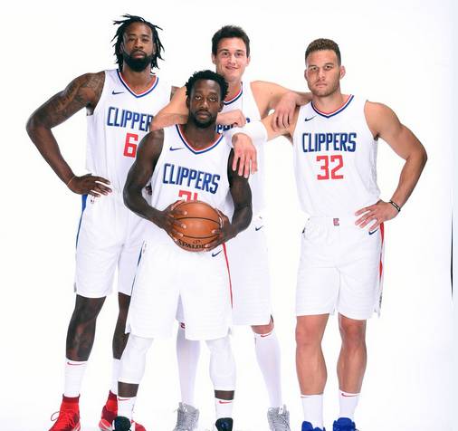 瓦拉内专访谈心理问题：展现脆弱的一面并不是软弱的表现（瓦拉内谈心理健康：承认脆弱不等于软弱）