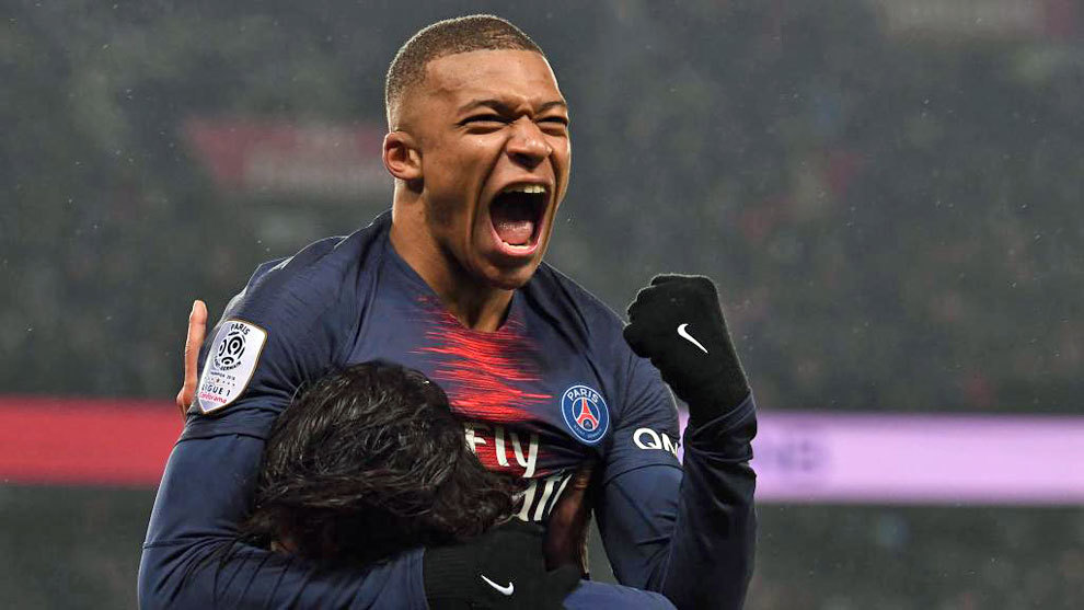 中国女足出战英格兰女足名单：王霜、吴海燕领衔，张琳艳在列（对阵英格兰女足，中国女足大名单公布：王霜、吴海燕领衔，张琳艳入选）