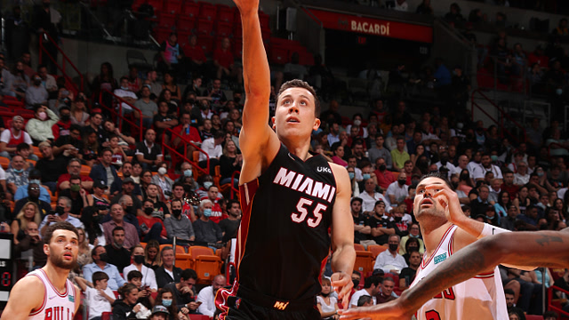 米兰vs拉齐奥：莱奥搭档恩昆库，莫德里奇、拉比奥出战（米兰对阵拉齐奥：莱奥联手恩昆库，莫德里奇、拉比奥登场）