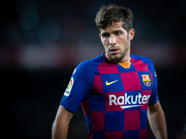 篮球篮网结束连败，全队积极庆祝（篮网止住连败，全队热烈庆祝）